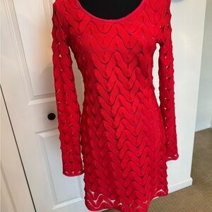 Elegant Red Wave Pattern Dress